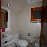 Апартаменты Charlies Venus Рода